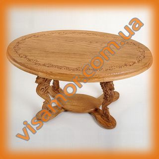 Різьблений журнальний (чайний) столик з дерева.